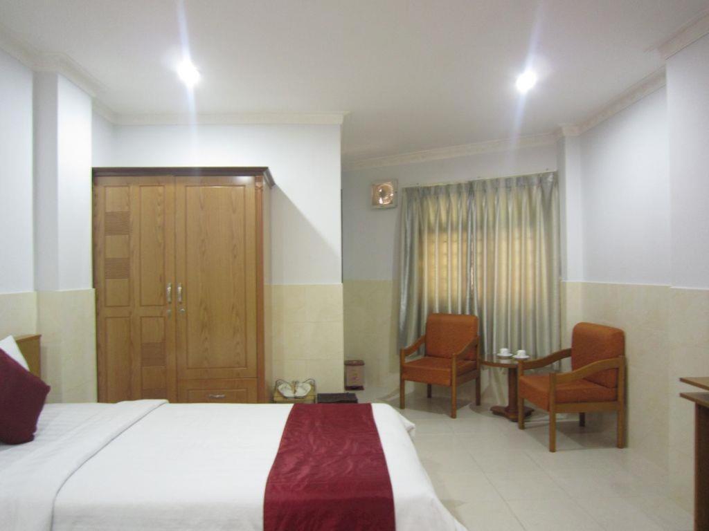 Thien Hoa Hotel Хошимин Экстерьер фото