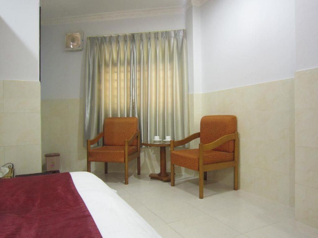 Thien Hoa Hotel Хошимин Экстерьер фото