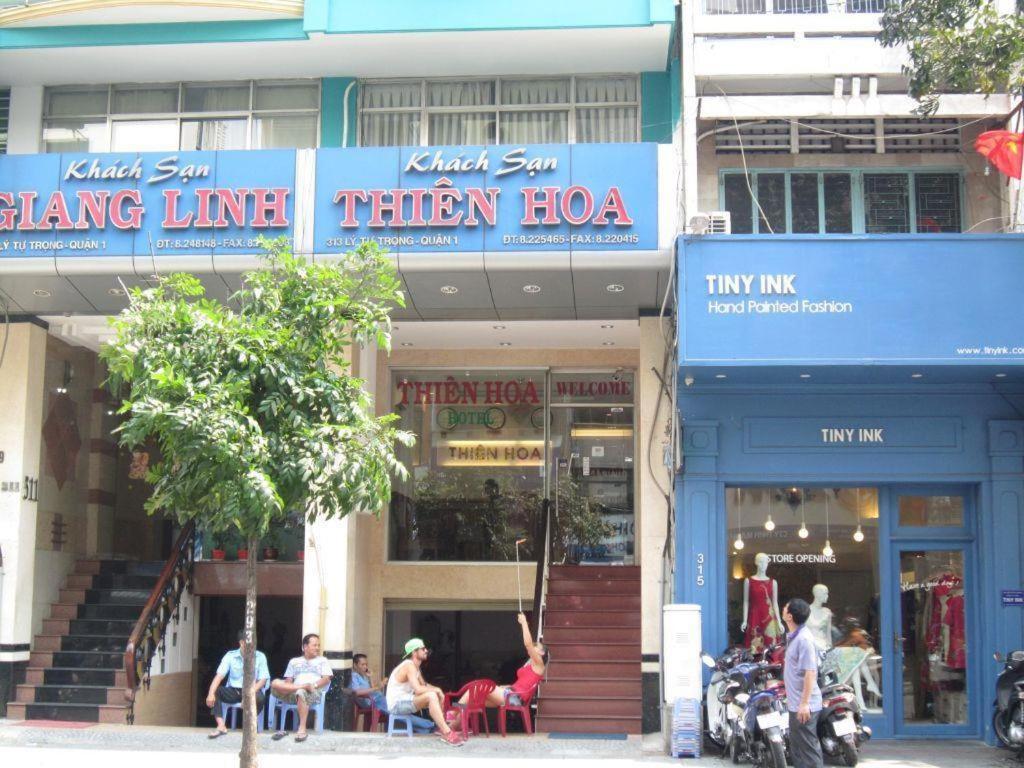 Thien Hoa Hotel Хошимин Экстерьер фото