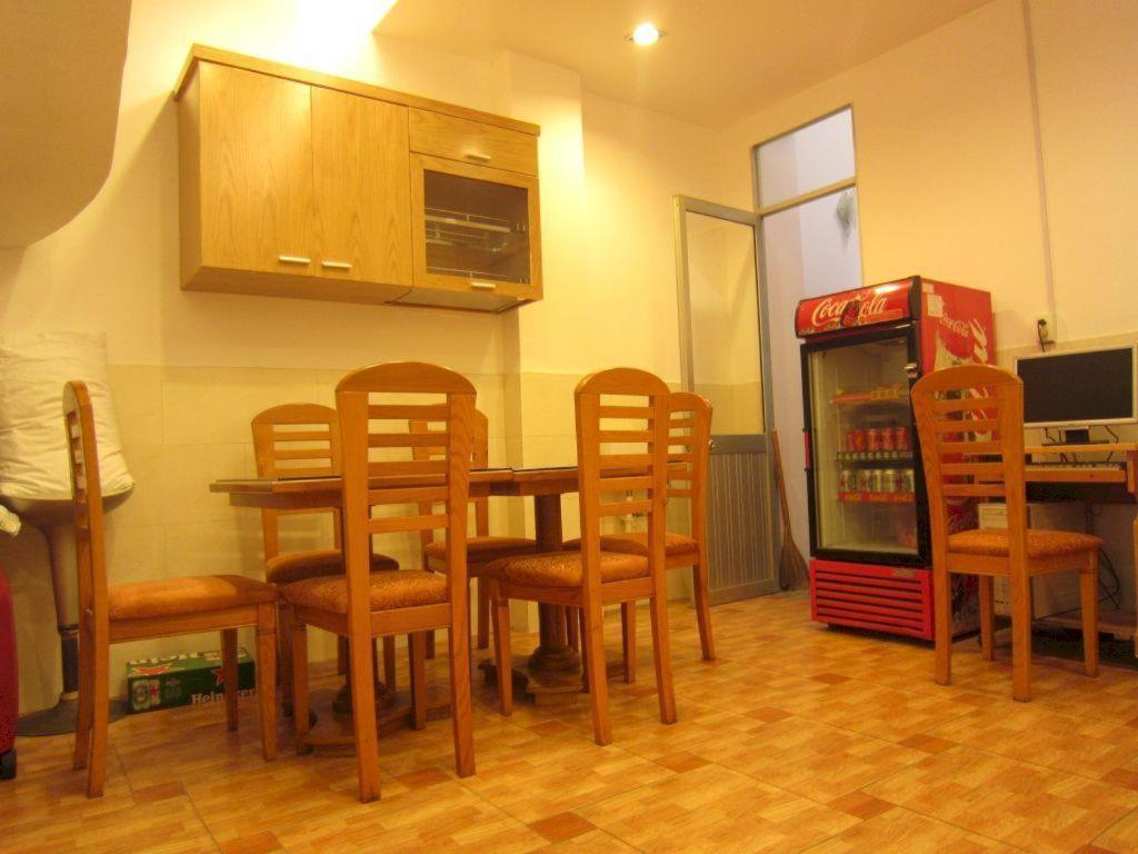 Thien Hoa Hotel Хошимин Экстерьер фото