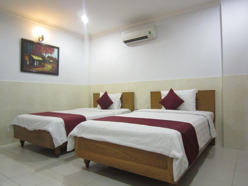 Thien Hoa Hotel Хошимин Экстерьер фото