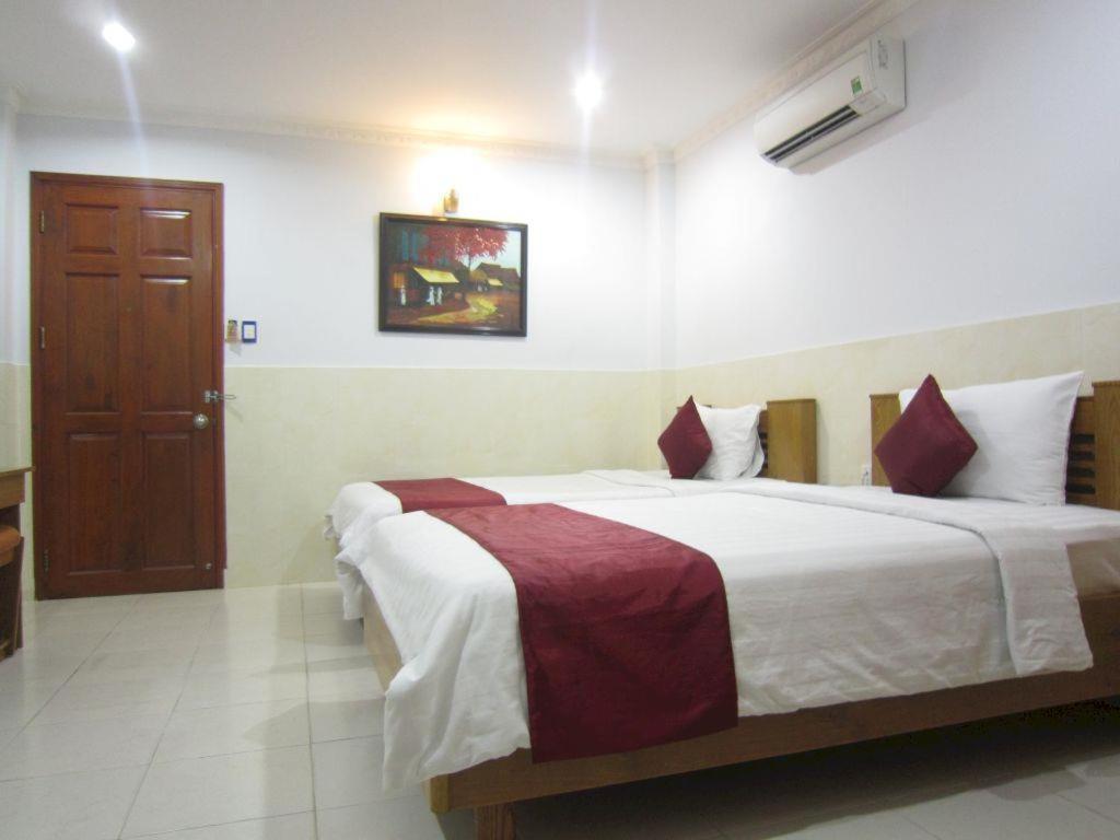 Thien Hoa Hotel Хошимин Экстерьер фото
